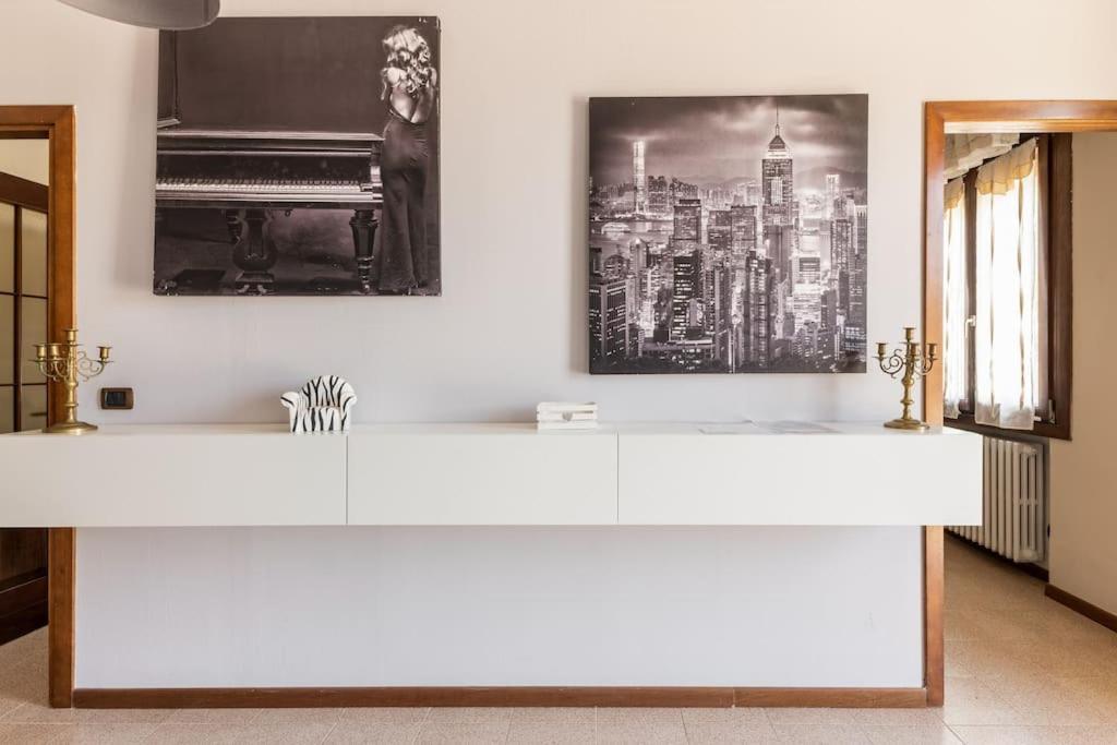 伊莫拉“Casa Moderna Con Parcheggio Privato”公寓 外观 照片